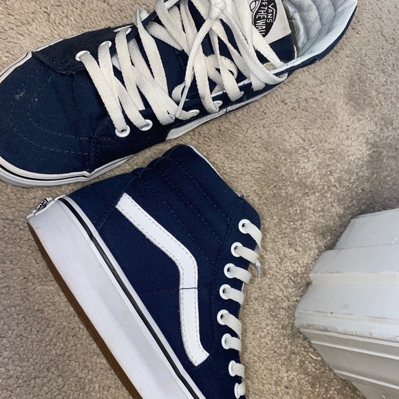 navy blue vans high top